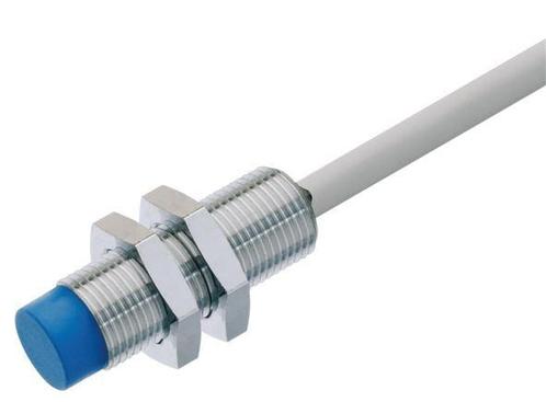 Inductieve benaderingsschakelaar 4mm M12x1 met kabel 2m, Doe-het-zelf en Verbouw, Gereedschap | Machine-onderdelen en Toebehoren