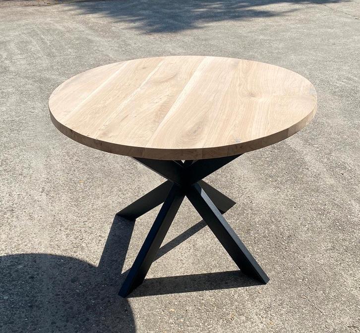 ronde eettafels - massief eiken - allerlaagste prijs, Huis en Inrichting, Tafels | Eettafels, Nieuw, Eikenhout