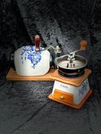 Set aus zwei Vintage-Kaffeemühlen – Keramik & Holz mit