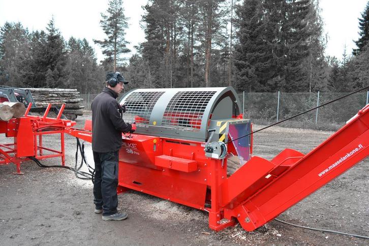 HAKKI PILKE zaagkloofmachines speciale winteractie!, Zakelijke goederen, Machines en Bouw | Tuin, Park en Bosbouw, Kloofmachine