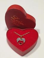 Luxe gouden ketting in hartvorm in hartvormige sieradendoos., Sieraden, Tassen en Uiterlijk, Nieuw, Verzenden