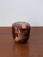 Natsume - Japanse lakdoos voor thee met maki-e rijstmotief -