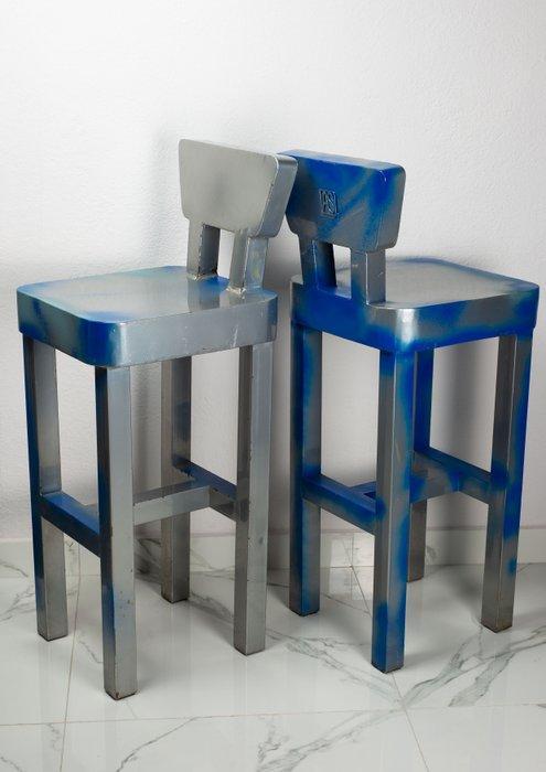 Anacleto Spazzapan - Stoel (2) - Staal - Stalen krukjes, Antiek en Kunst, Kunst | Designobjecten