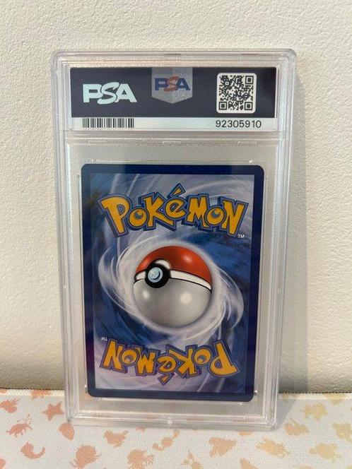 Pokémon - 1 Graded card - Pikachu Grey Felt Hat x Van Gogh -, Hobby en Vrije tijd, Verzamelkaartspellen | Pokémon