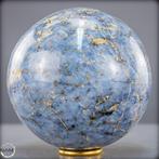 Natuurlijke zeer zeldzame blauwe kwarts bol Meesterwerk van, Antiek en Kunst