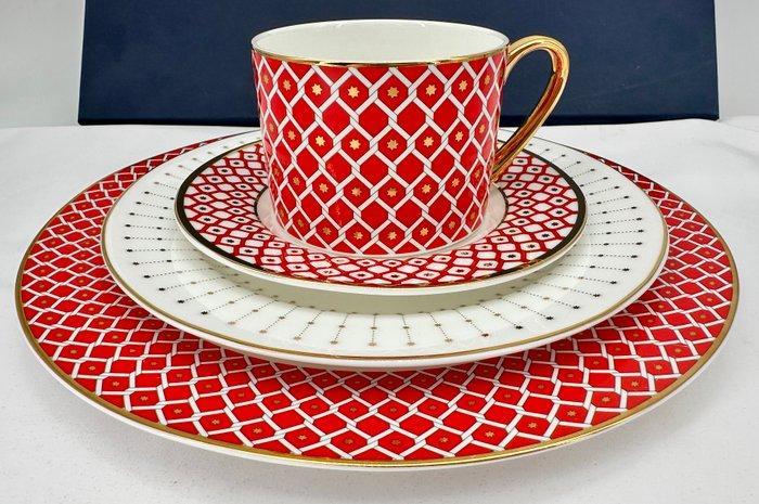 Lomonosov Imperial Porcelain Factory - Tafelservies (4) -, Antiek en Kunst, Antiek | Meubels | Tafels