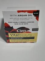 Cien Vital Beauty nachtcrème Anti-Wrinkle en Extra Firming., Verzenden, Nieuw, Gehele gezicht, Verzorging