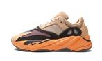 Adidas Yeezy 700 Enflame Amber - maat 42 (Sneakers), Verzenden, Nieuw, Sneakers of Gympen, ["Yeezy Adidas","Yeezy","Adidas"]