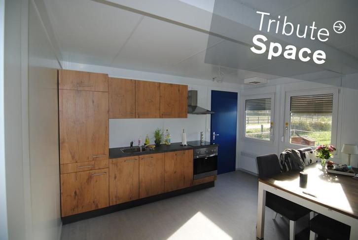 Noodwoning 5 slp.kmrs.! verhuur of koop Ref. TS-265, Zakelijke goederen, Machines en Bouw | Keten en Containers, Verzenden
