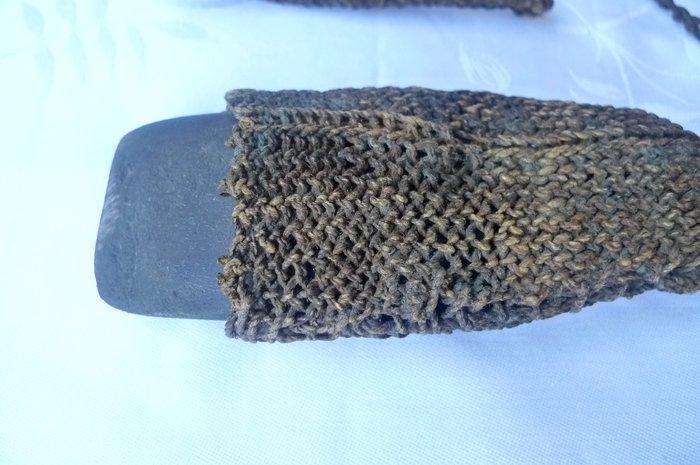 Rituele vingermessen - Baliem vallei - Dani - West Papua, Antiek en Kunst, Kunst | Niet-Westerse kunst