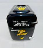 Vanessa Fodera (1981) - TIME IS MONEY - FRIDGE