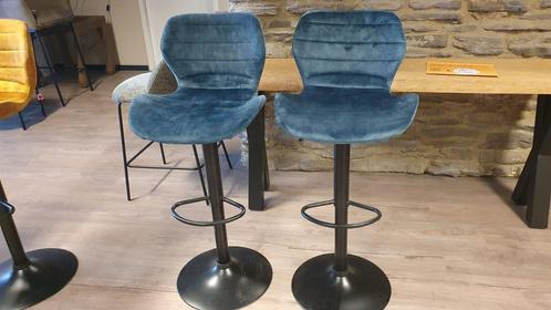 Verstelbare barkruk Elsa in velvet/velours stof blauw |  |, Huis en Inrichting, Barkrukken, Nieuw, Ophalen
