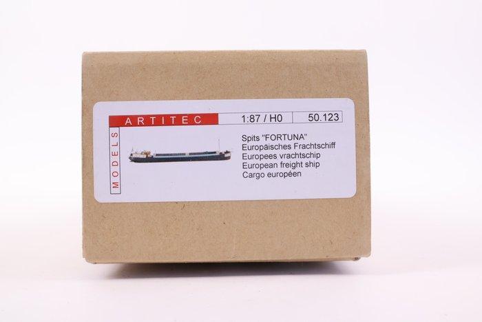 Artitec H0 - 50.123 - Modeltreinlandschap (1) - Resin, Hobby en Vrije tijd, Modeltreinen | H0