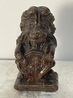 Architectonisch ornament - 17th century - Leeuw met, Antiek en Kunst