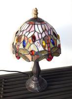 Fraaie Tiffany tafellamp kleur groen roze in Art Nouveau