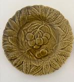 Sarreguemines - Wandbord (4) - Majolica - Kersen motief
