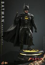 The Flash Movie Masterpiece Action Figure 1/6 Batman (Modern, Verzamelen, Nieuw, Ophalen of Verzenden