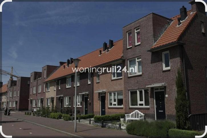 Woningruil - Stationssingel 104 - 4 kamers en Zuid-Holland, Huizen en Kamers, Woningruil, Zuid-Holland