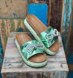 Ibiza Shiny Green Slippers, Kleding | Dames, Schoenen, Slippers, Nieuw, Ophalen of Verzenden, Kayla