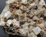 Fluoriet Kristallen op matrix - Hoogte: 9 cm - Breedte: 9, Verzamelen, Mineralen en Fossielen