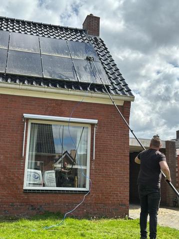 Zonnepanelen reinigen