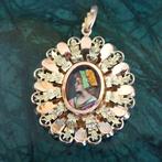 Vintage bicolor gouden hanger met emaille portret, Ophalen of Verzenden, Gebruikt, Goud, Overige merken