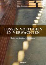 Tussen voltooien en verwachten 9789085282938 Grommen Ria, Boeken, Verzenden, Gelezen, Grommen Ria