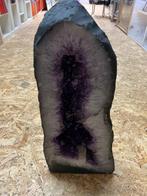 amethist Geode - Hoogte: 60 cm - Breedte: 25 cm- 45 kg - (1)