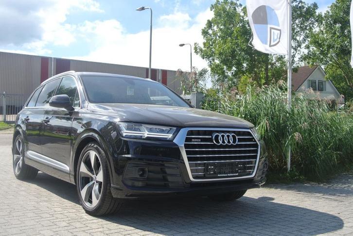 Audi Q7 ombouw grijs kenteken, Auto-onderdelen, Interieur en Bekleding, Nieuw, Audi