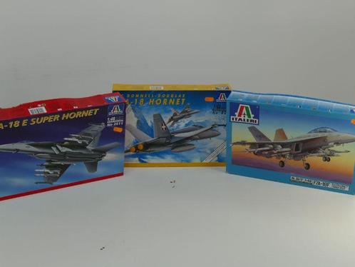 Schaal 1:48 Italeri 827 2611 2619 F18A Hornet #153, Hobby en Vrije tijd, Modelbouw | Vliegtuigen en Helikopters, Gebruikt, Italeri