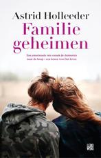 Familiegeheimen / De Holleeder trilogie / 3 9789048852642, Boeken, Verzenden, Zo goed als nieuw, Astrid Holleeder