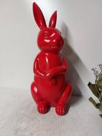 Beeld, fine statue of a red rabbit - 54 cm - polyresin