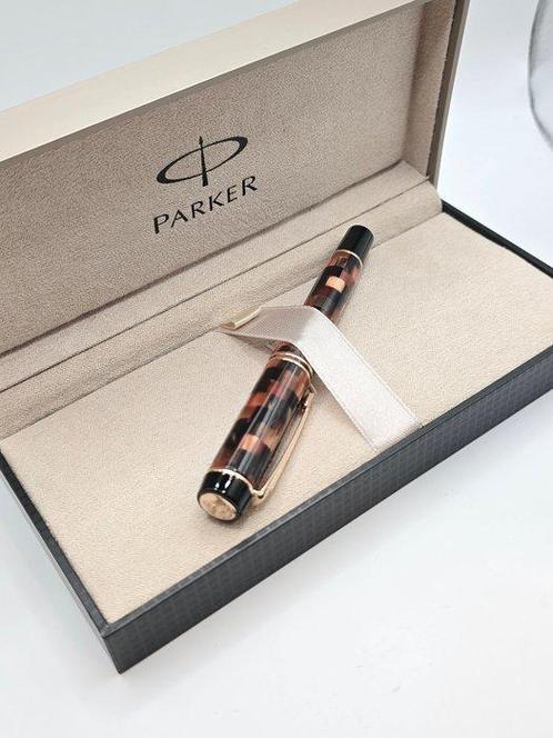 Parker - Pluma Estilografica Parker Duofold demi check ámbar, Verzamelen, Pennenverzamelingen