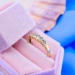 Gouden ring met zirconia (subtiele ring, gouden sieraden), Gebruikt, Overige kleuren, Ophalen of Verzenden, Kleiner dan 17