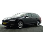 Zakelijke Lease |  Škoda Octavia Combi 1.0 e-TSI Business Ed, Automaat, Stof, Gebruikt, Overige kleuren