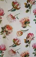 Art Nouveau stof met tulpen - 300x280cm - Realistisch