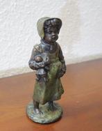 sculptuur, Escultura de una niña sosteniendo una muñeca - 16, Antiek en Kunst