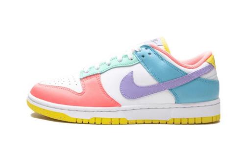 Nike Dunk Low SE Easter - maat 42 (Sneakers, Schoenen), Kleding | Dames, Schoenen, Sneakers of Gympen, Nieuw, Verzenden