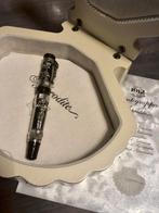 Montegrappa - Afrodite by Montegrappa - Vulpen, Verzamelen, Pennenverzamelingen, Nieuw