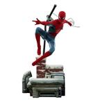 Spider-Man (New Red and Blue Suit) 1:6 Scale Deluxe  Figure, Ophalen of Verzenden, Nieuw