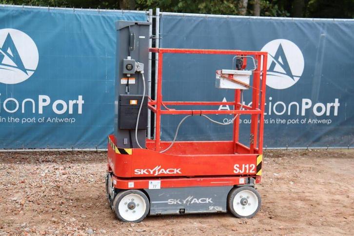 Veiling: Masthoogwerker Skyjack SJ12 Elektrisch 5.66m 2015, Zakelijke goederen, Machines en Bouw | Liften, Steigers en Ladders