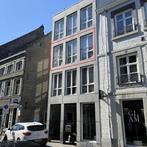 Gestoffeerd appartement met balkon en dakterras in..., Huizen en Kamers, Direct bij eigenaar, Limburg, Maastricht, Appartement