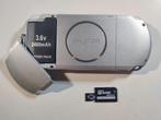 PSP 3000 zilver met garantie, hoes, lader en 32GB, Met games, Overige kleuren, PSP 3000, Refurbished