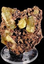 Apatiet Kristallen op matrix - Hoogte: 5 cm - Breedte: 6 cm-, Verzamelen, Mineralen en Fossielen