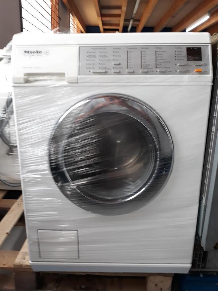 Miele V5845 Wps Wasmachine 1600t 6kg, Witgoed en Apparatuur, Wasmachines, Zo goed als nieuw, Voorlader, 85 tot 90 cm, Ophalen of Verzenden