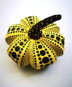 Yayoi Kusama (after) - Dots Obsession (Pumpkin Yellow)