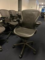 Herman Miller Aeron, Antraciet, Inclusief Posturefit, Verzenden, Zwart, Zo goed als nieuw, Bureaustoel