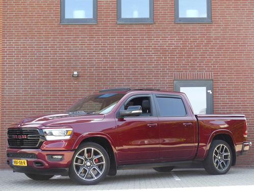 Dodge Ram 1500 5.7 V8 LARAMIE 4x4 Luchtvering/panoramadak/Tr, Auto's, Bestelauto's, Onderhoudsboekje, Lease, Automaat, Overige kleuren