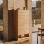 *WOONWINKEL* Kave Home Alguema Grote Kast Modern Eiken, Huis en Inrichting, Kasten | Wandmeubels, Verzenden, Nieuw