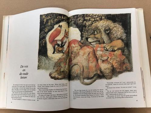 116 Dierensprookjes - met fantastische tekeningen, Boeken, Sprookjes en Fabels, Gelezen, Ophalen of Verzenden